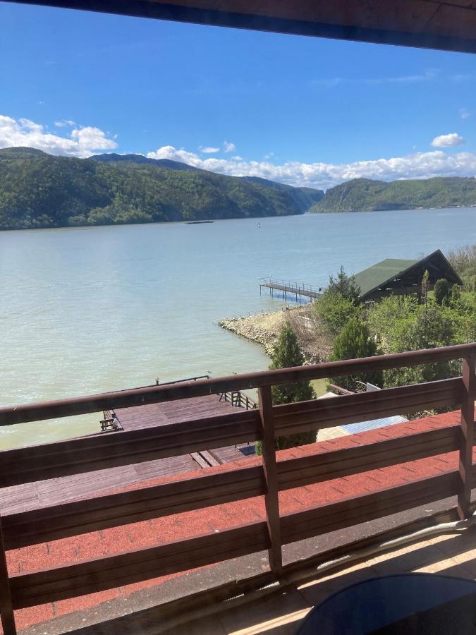 Pension La Ponton Ешелница Экстерьер фото