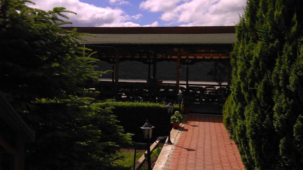 Pension La Ponton Ешелница Экстерьер фото